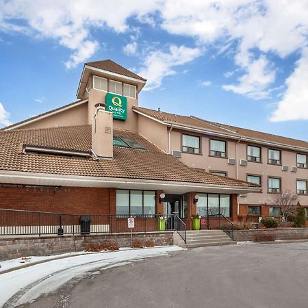 Quality Hotel Берлингтон Экстерьер фото