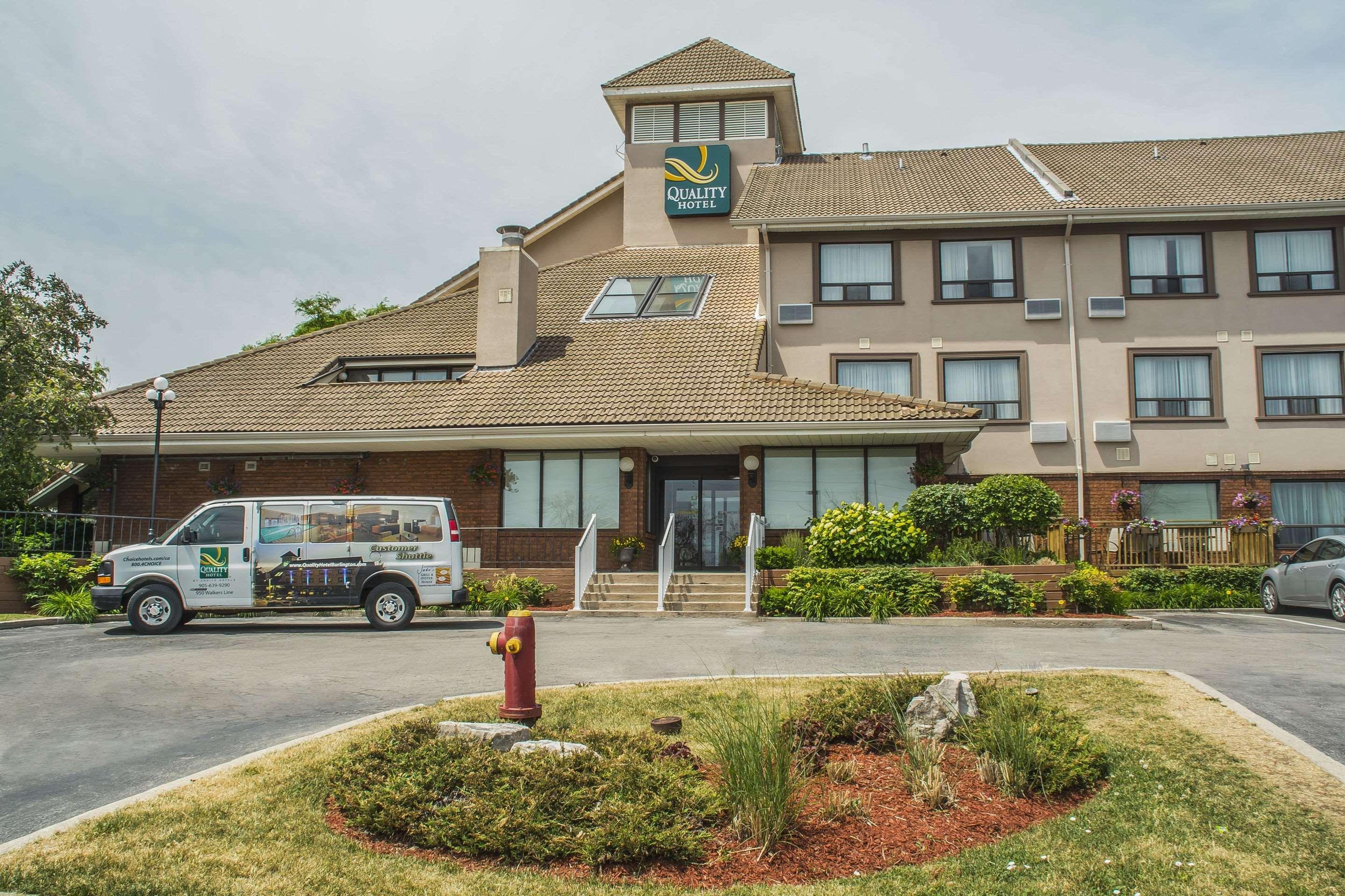Quality Hotel Берлингтон Экстерьер фото